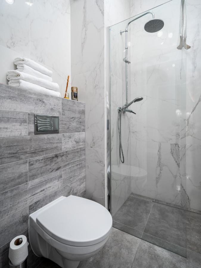 Apartament Ks Warszawa Business Prymasa Apartment Ngoại thất bức ảnh